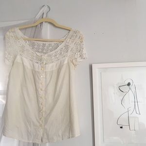 Sweet crochet vintage top